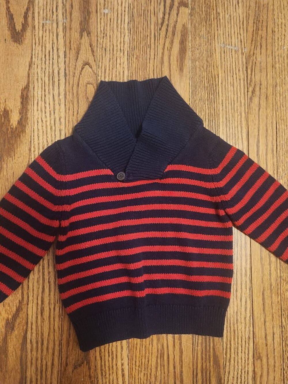 Oshkosh boys sweater